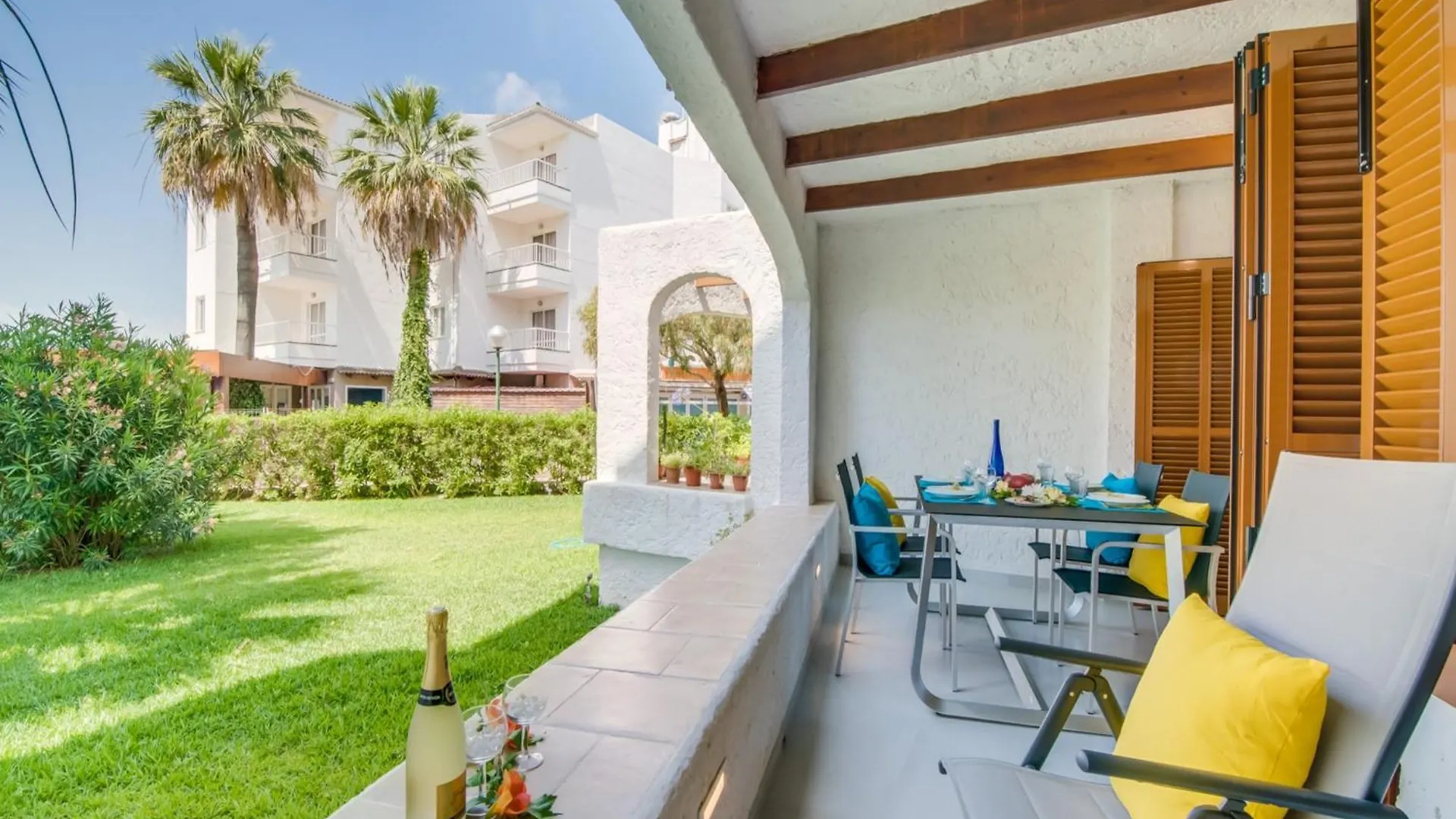 Charming Apartment Near Alcudia Beach Spain